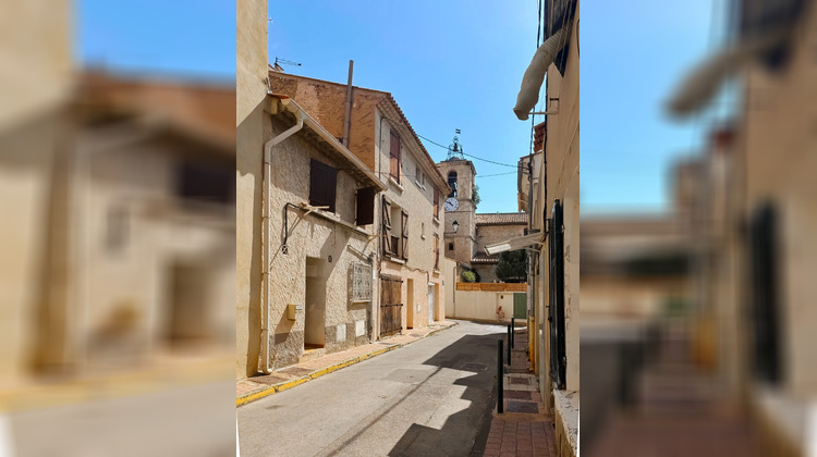 Ma-Cabane - Vente Appartement LA FARE-LES-OLIVIERS, 69 m²