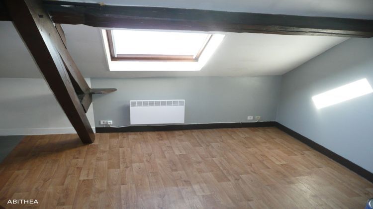 Ma-Cabane - Vente Appartement LA FERTE-SOUS-JOUARRE, 30 m²