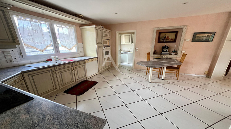 Ma-Cabane - Vente Appartement LA FERTE-SOUS-JOUARRE, 178 m²