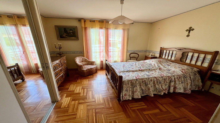 Ma-Cabane - Vente Appartement LA FERTE-SOUS-JOUARRE, 178 m²