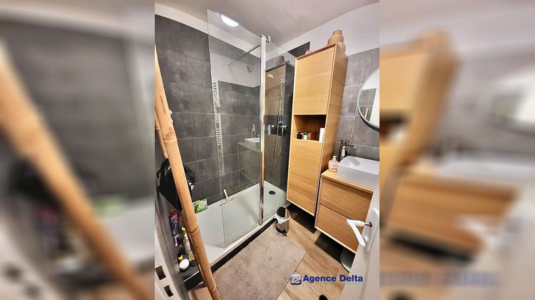 Ma-Cabane - Vente Appartement LA GARDE, 70 m²