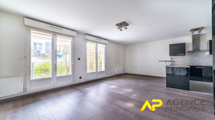 Ma-Cabane - Vente Appartement LA GARENNE-COLOMBES, 43 m²