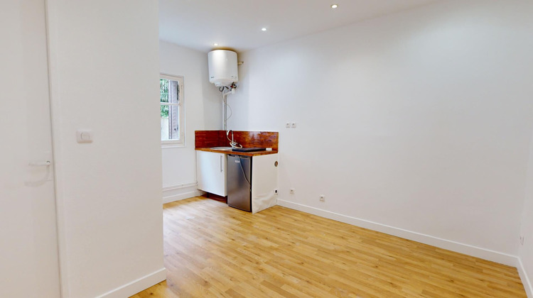 Ma-Cabane - Vente Appartement LA GARENNE-COLOMBES, 14 m²