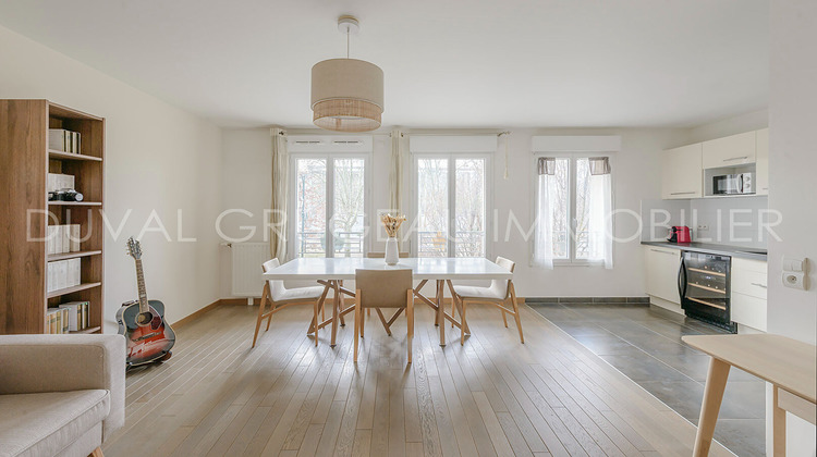 Ma-Cabane - Vente Appartement LA GARENNE-COLOMBES, 65 m²