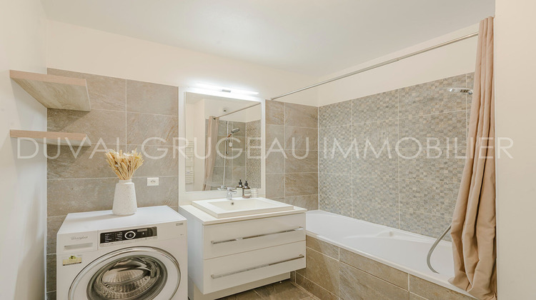 Ma-Cabane - Vente Appartement LA GARENNE-COLOMBES, 65 m²