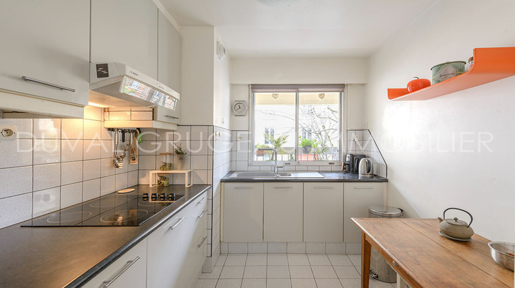 Ma-Cabane - Vente Appartement LA GARENNE-COLOMBES, 67 m²