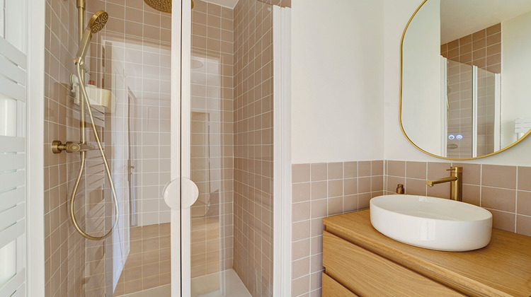 Ma-Cabane - Vente Appartement LA GARENNE-COLOMBES, 96 m²