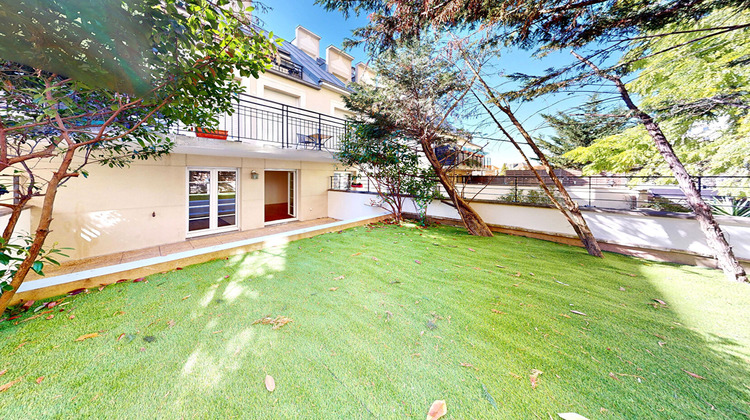 Ma-Cabane - Vente Appartement LA GARENNE-COLOMBES, 67 m²