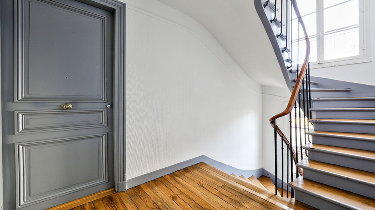 Ma-Cabane - Vente Appartement LA GARENNE-COLOMBES, 40 m²