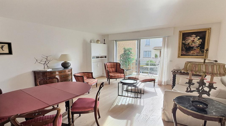 Ma-Cabane - Vente Appartement LA GARENNE COLOMBES, 48 m²