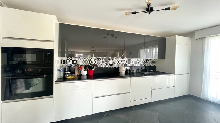 Ma-Cabane - Vente Appartement La Garenne-Colombes, 90 m²