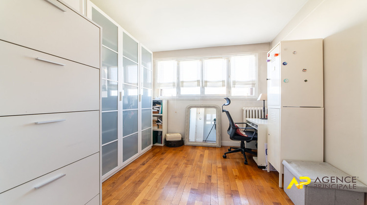 Ma-Cabane - Vente Appartement LA GARENNE-COLOMBES, 62 m²