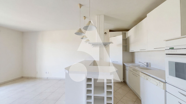 Ma-Cabane - Vente Appartement LA GARENNE-COLOMBES, 60 m²
