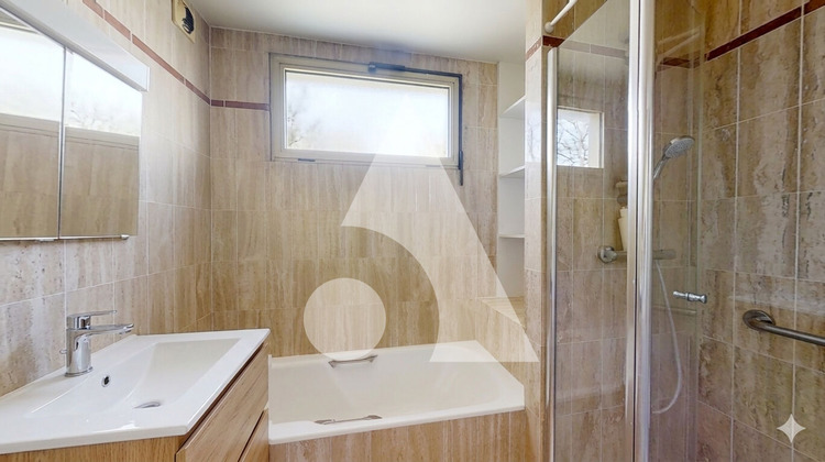 Ma-Cabane - Vente Appartement LA GARENNE-COLOMBES, 60 m²