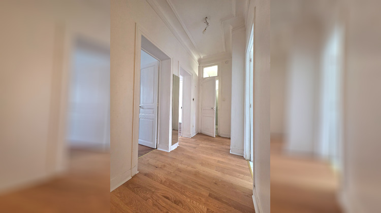 Ma-Cabane - Vente Appartement LA GARENNE-COLOMBES, 48 m²