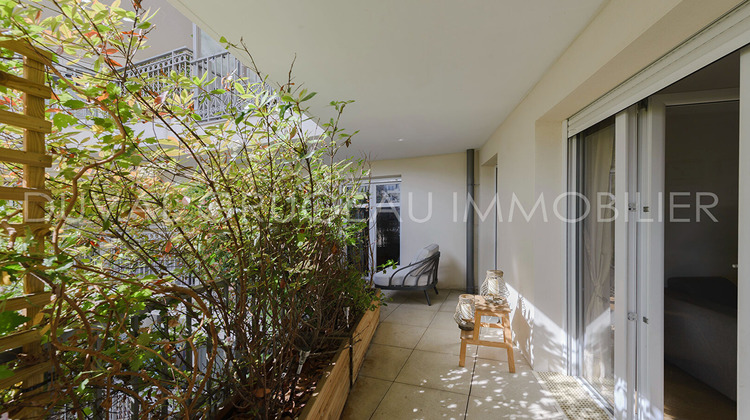 Ma-Cabane - Vente Appartement LA GARENNE-COLOMBES, 65 m²