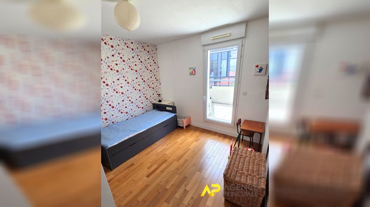Ma-Cabane - Vente Appartement LA GARENNE-COLOMBES, 80 m²