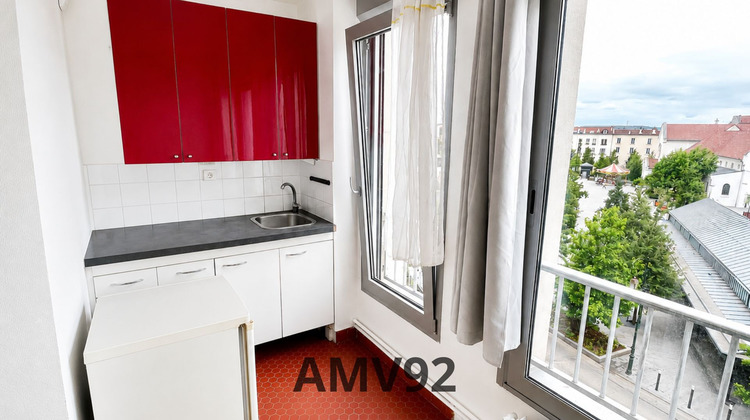Ma-Cabane - Vente Appartement LA GARENNE-COLOMBES, 25 m²