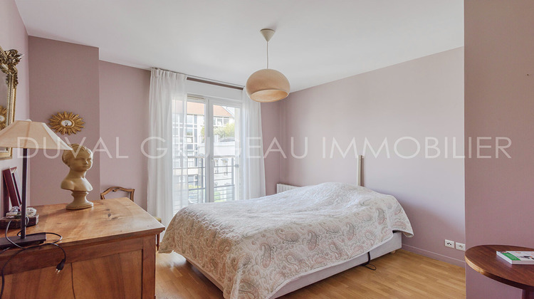 Ma-Cabane - Vente Appartement LA GARENNE-COLOMBES, 76 m²