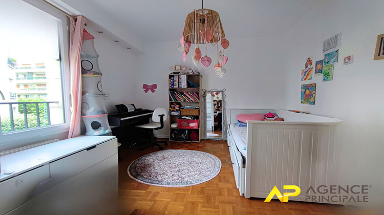 Ma-Cabane - Vente Appartement LA GARENNE-COLOMBES, 76 m²