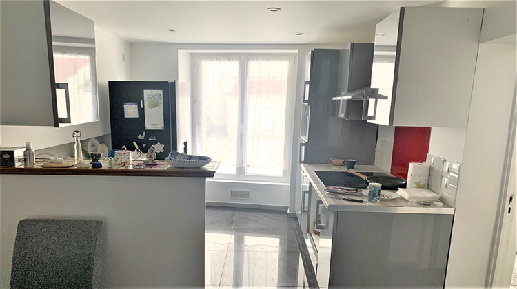 Ma-Cabane - Vente Appartement LA GARENNE-COLOMBES, 50 m²