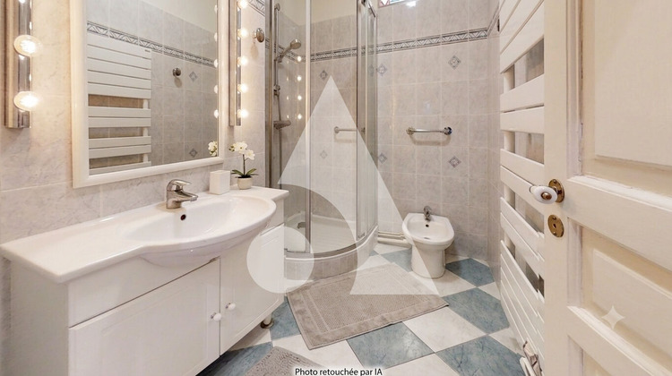 Ma-Cabane - Vente Appartement LA GARENNE-COLOMBES, 49 m²