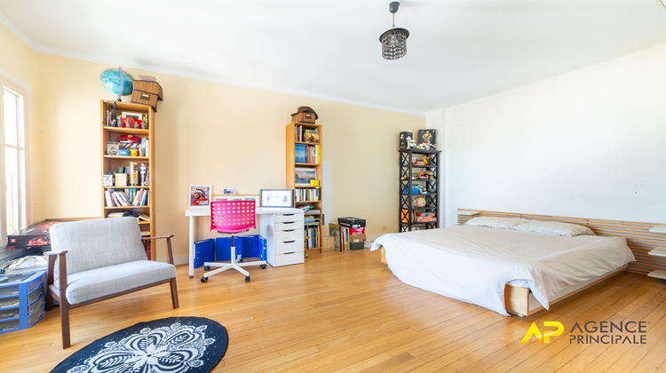 Ma-Cabane - Vente Appartement LA GARENNE-COLOMBES, 148 m²