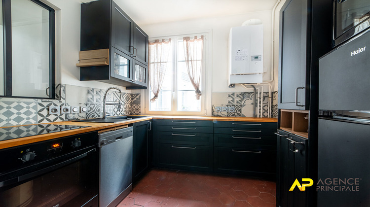 Ma-Cabane - Vente Appartement LA GARENNE-COLOMBES, 48 m²