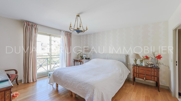 Ma-Cabane - Vente Appartement LA GARENNE-COLOMBES, 92 m²