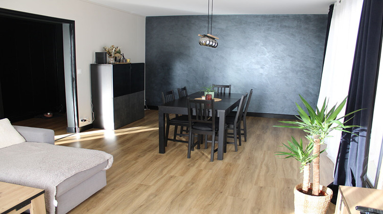 Ma-Cabane - Vente Appartement LA GUERCHE-DE-BRETAGNE, 92 m²