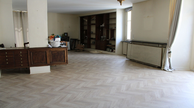 Ma-Cabane - Vente Appartement LA GUERCHE-DE-BRETAGNE, 240 m²