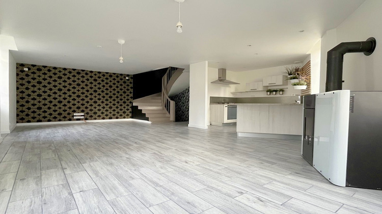 Ma-Cabane - Vente Appartement LA GUERCHE-DE-BRETAGNE, 92 m²