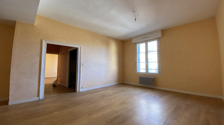 Ma-Cabane - Vente Appartement La Guerche-de-Bretagne, 103 m²
