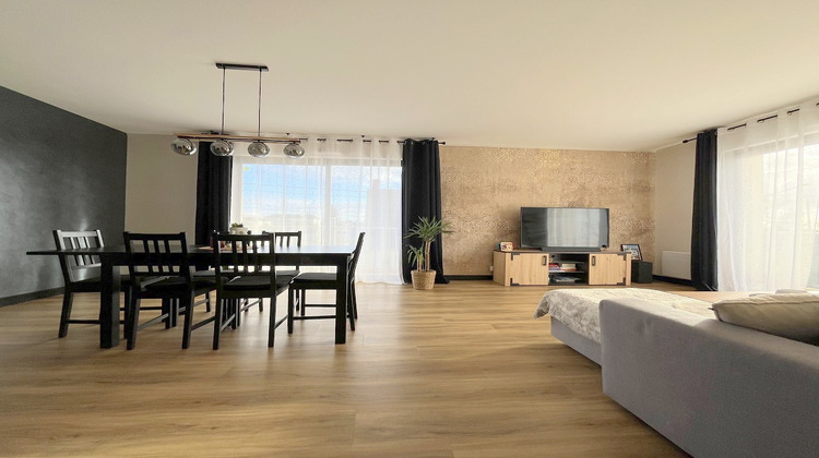 Ma-Cabane - Vente Appartement LA GUERCHE-DE-BRETAGNE, 91 m²