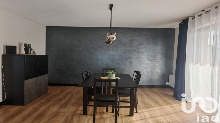 Ma-Cabane - Vente Appartement La Guerche-de-Bretagne, 92 m²