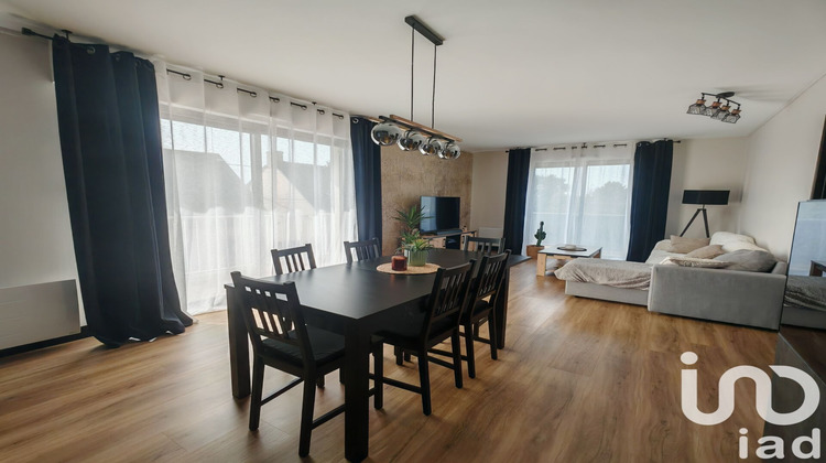 Ma-Cabane - Vente Appartement La Guerche-de-Bretagne, 92 m²