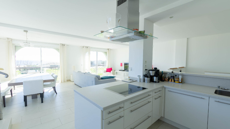 Ma-Cabane - Vente Appartement La Londe-les-Maures, 141 m²