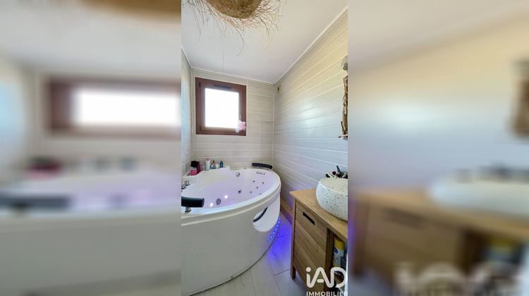 Ma-Cabane - Vente Appartement La Londe-les-Maures, 64 m²