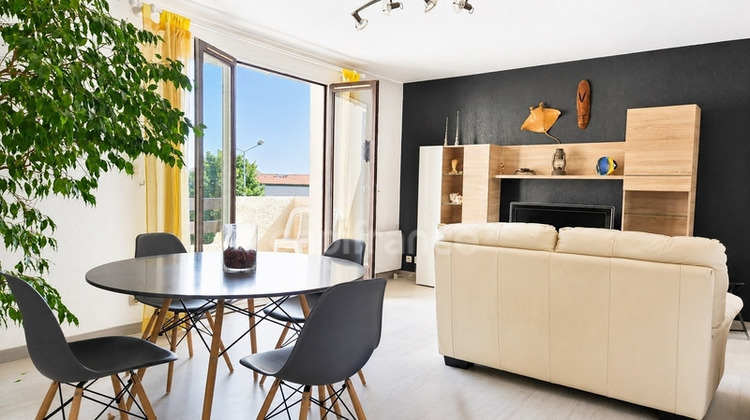 Ma-Cabane - Vente Appartement LA LONDE LES MAURES, 61 m²