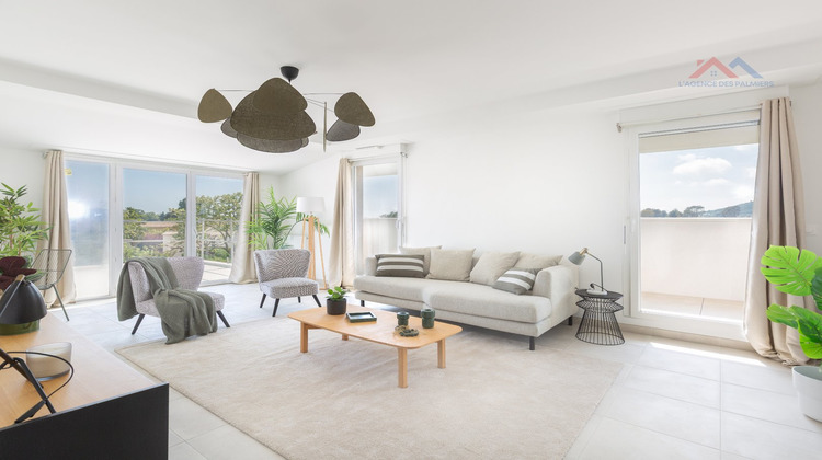 Ma-Cabane - Vente Appartement LA LONDE LES MAURES, 75 m²