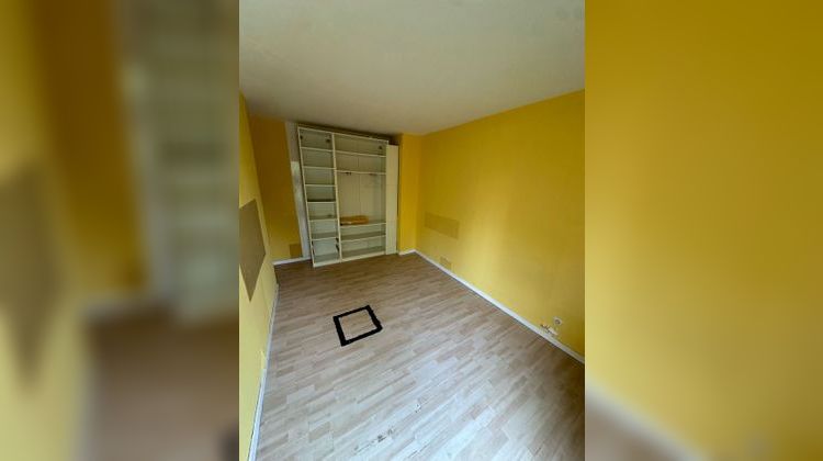 Ma-Cabane - Vente Appartement La Madeleine, 71 m²