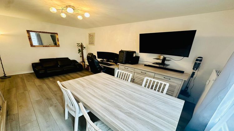 Ma-Cabane - Vente Appartement La Madeleine, 45 m²