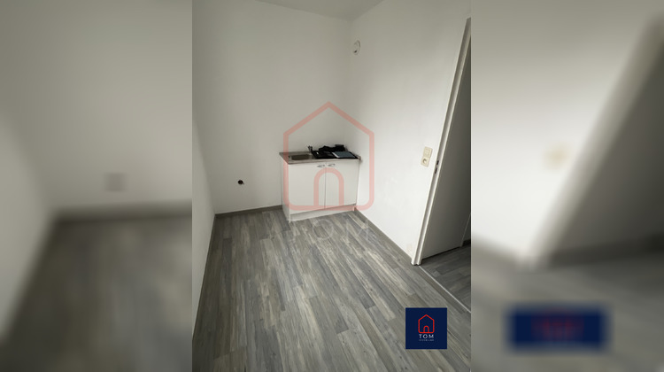 Ma-Cabane - Vente Appartement La Madeleine, 31 m²