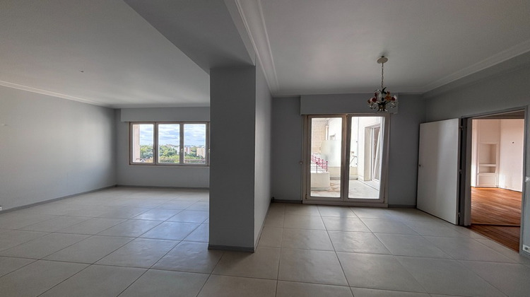 Ma-Cabane - Vente Appartement LA MADELEINE, 120 m²