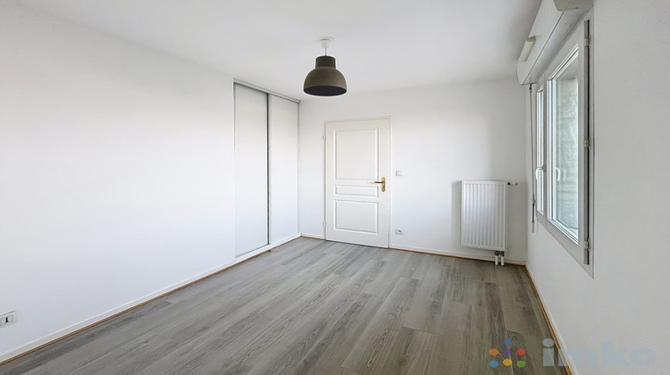 Ma-Cabane - Vente Appartement La Madeleine, 42 m²