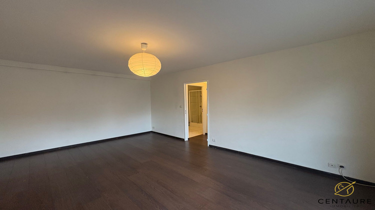 Ma-Cabane - Vente Appartement La Madeleine, 43 m²