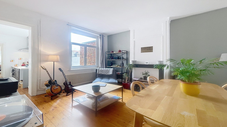Ma-Cabane - Vente Appartement La Madeleine, 61 m²