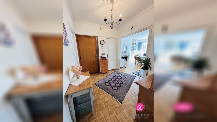 Ma-Cabane - Vente Appartement La Madeleine, 101 m²