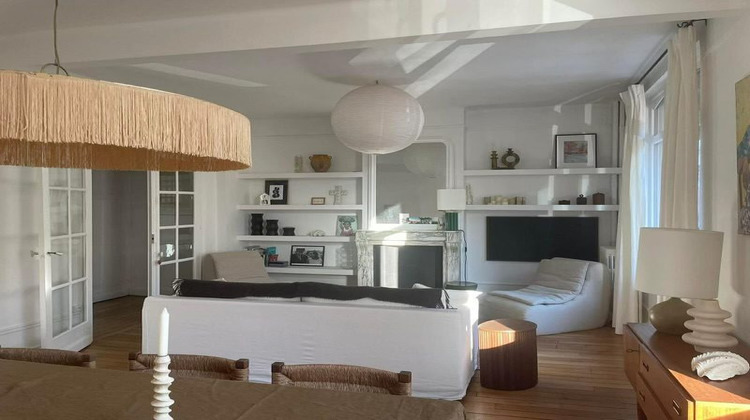 Ma-Cabane - Vente Appartement La Madeleine, 82 m²