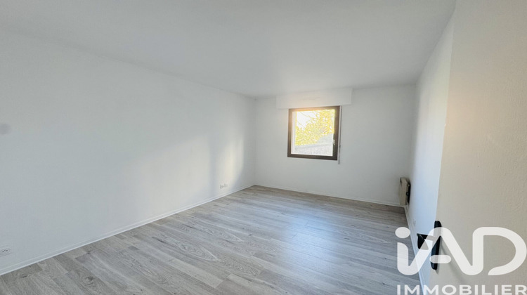Ma-Cabane - Vente Appartement La Madeleine, 65 m²